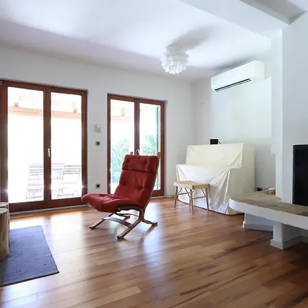 Holiday home Corall - Next To The Beautiful Cape Kamenjak Premantura